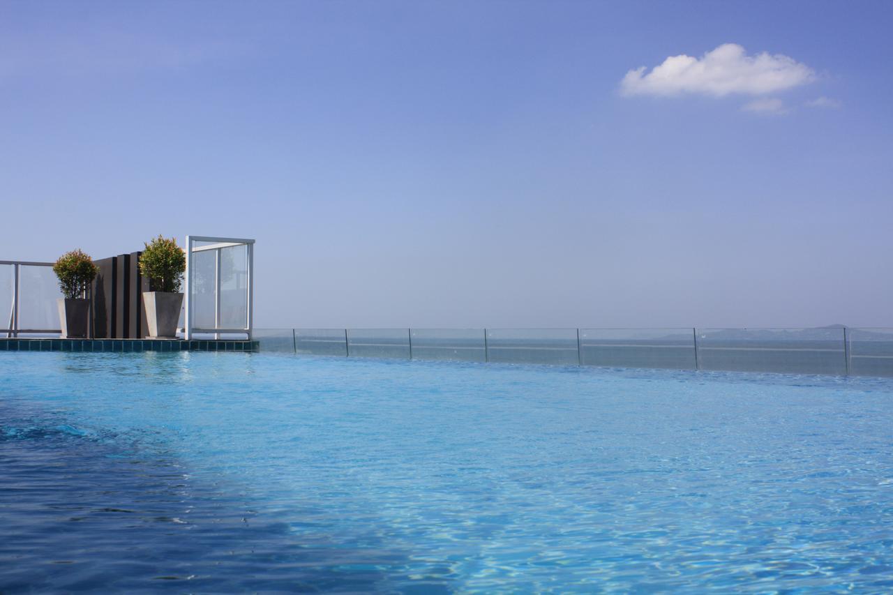 Arbani Seaview Pattaya